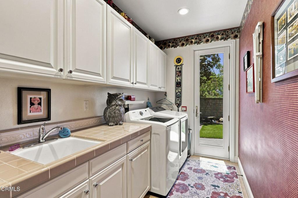 2123 Rambling Rose Drive Property Photo 40