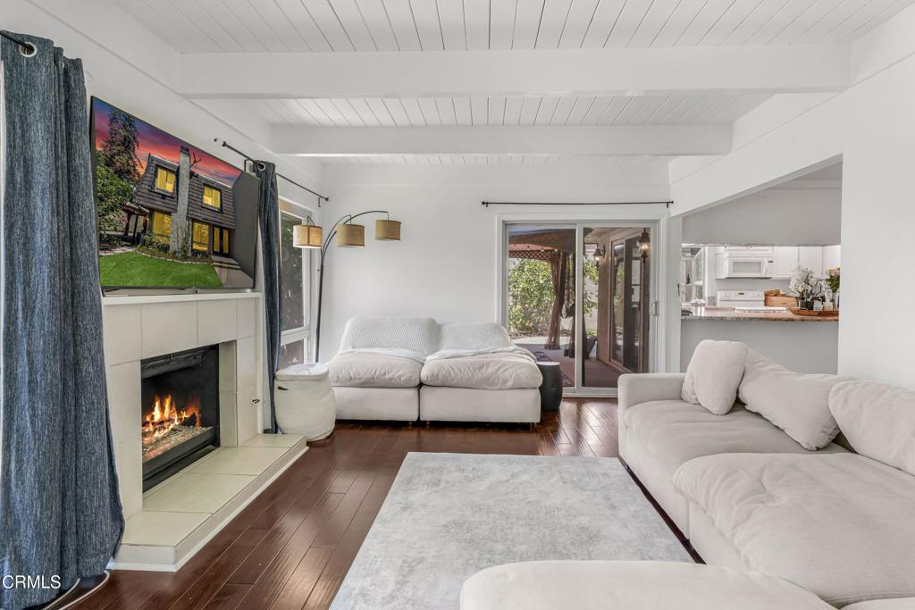 1541 Eucalyptus Circle Property Photo 7