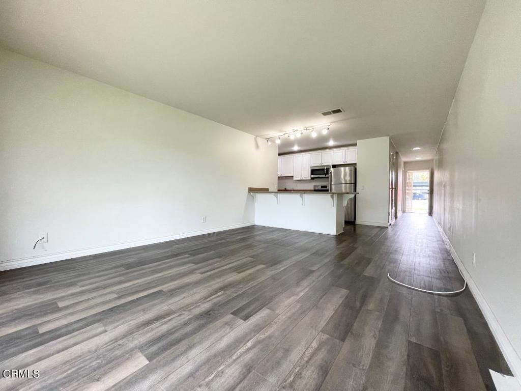 669 Reef Circle Property Photo 1