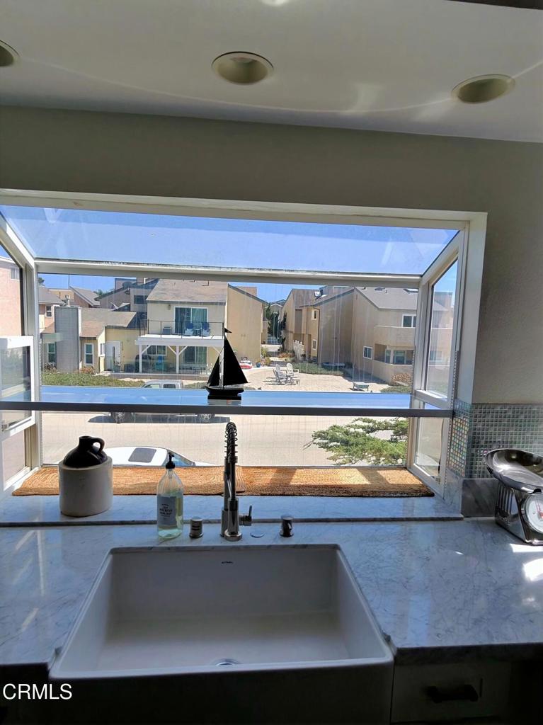 5121 Neptune Square Property Photo 16