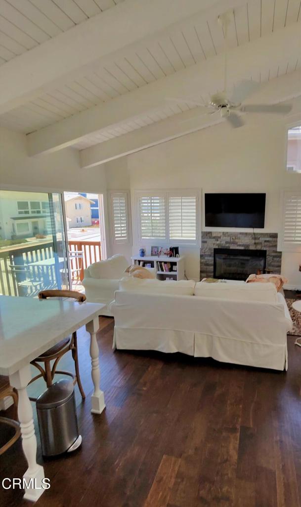 5121 Neptune Square Property Photo 21