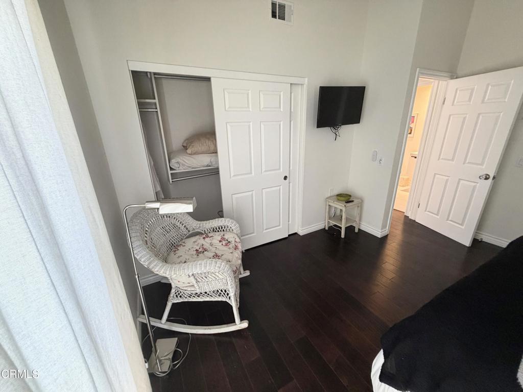 5121 Neptune Square Property Photo 33