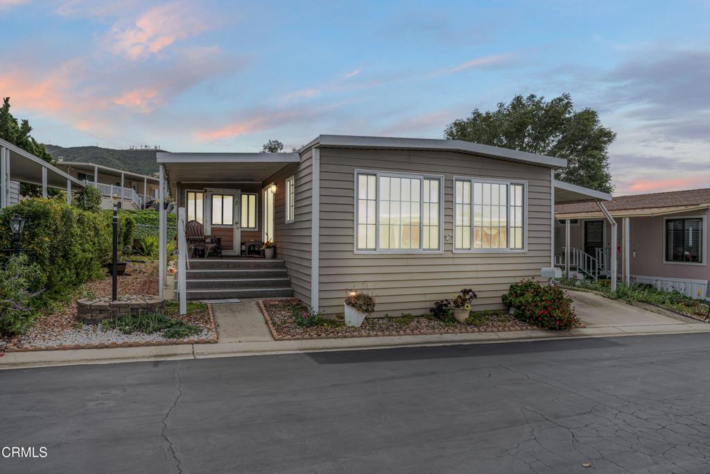 5 Robertson Way 5