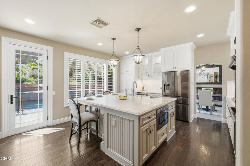 1143 Via Carranza Property Photo 8