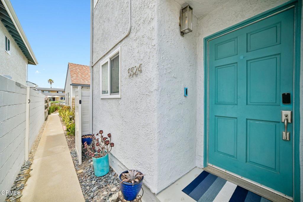 5524 Driftwood Street Property Photo 3