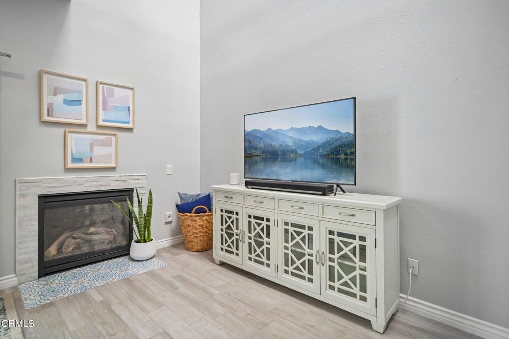 5524 Driftwood Street Property Photo 11