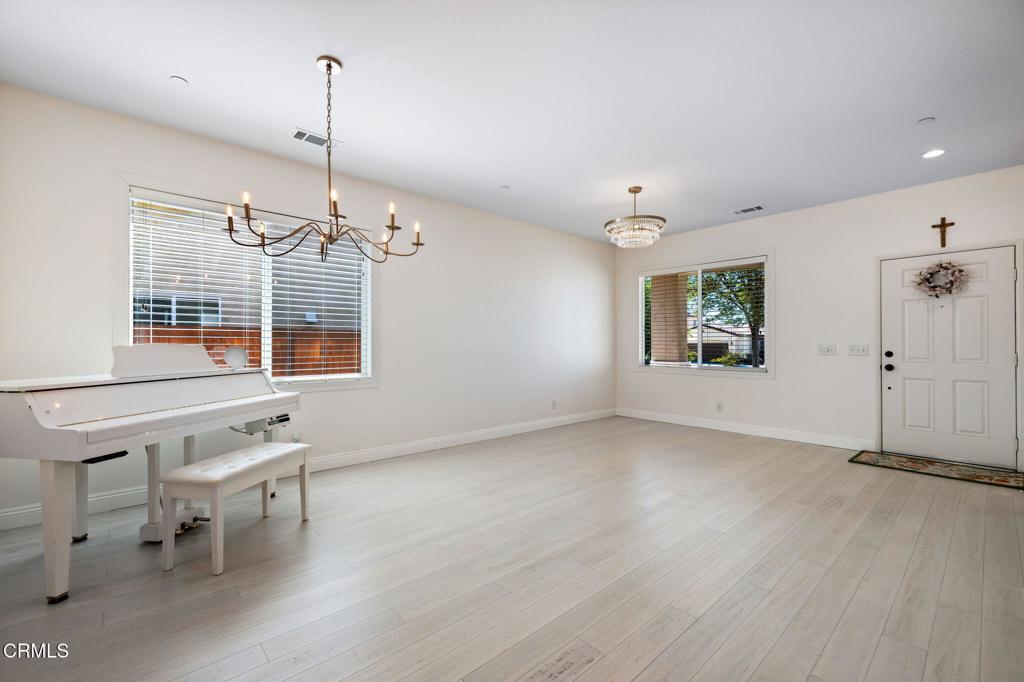 3559 Half Dome Avenue Property Photo 8
