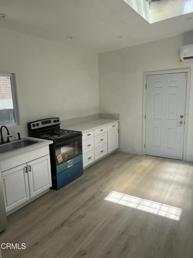 824 E Main Street Property Photo 15