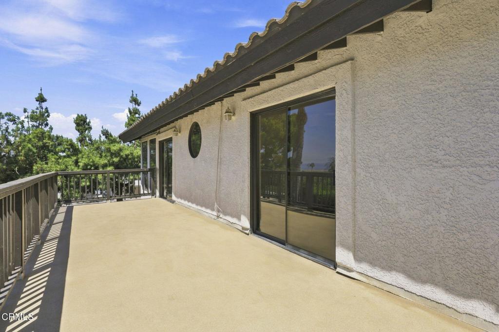 11370 Brainard Avenue Property Photo 8