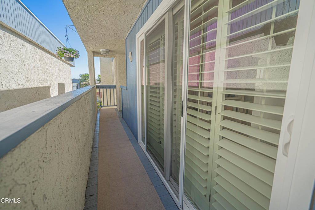 144 Seaspray Way Property Photo 6