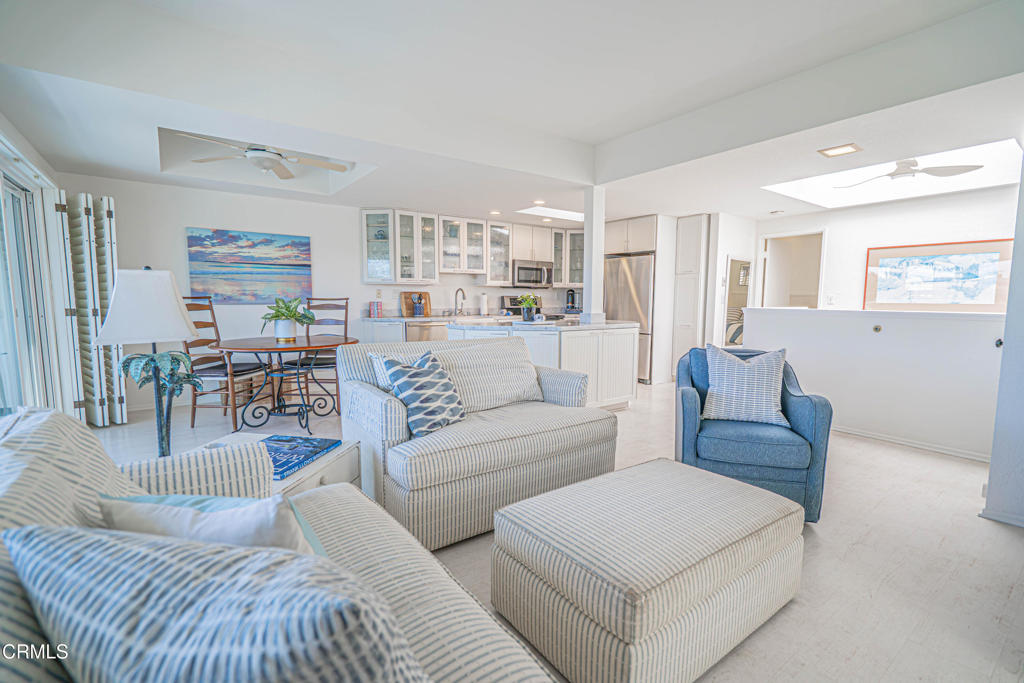 144 Seaspray Way Property Photo 16
