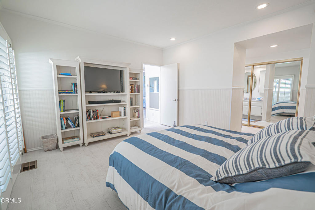 144 Seaspray Way Property Photo 30