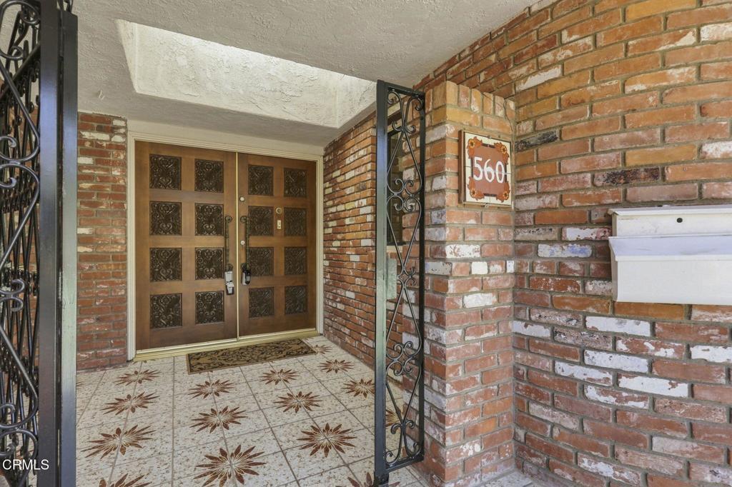 560 N 6th Street Property Photo 6