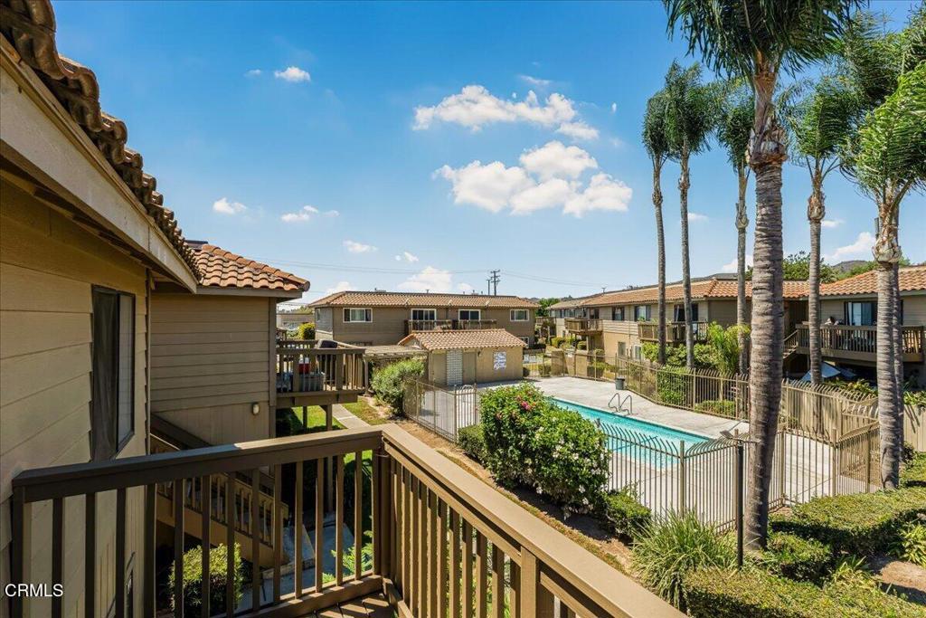 202 S Steckel Drive Property Photo 10
