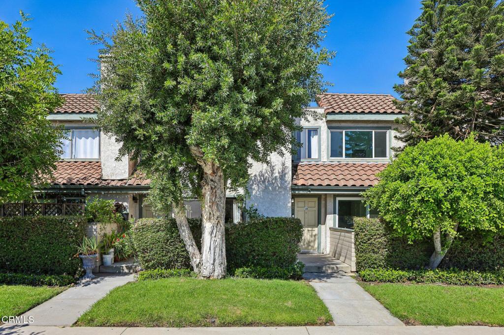 9111 Lemona Avenue 10 Property Photo 1