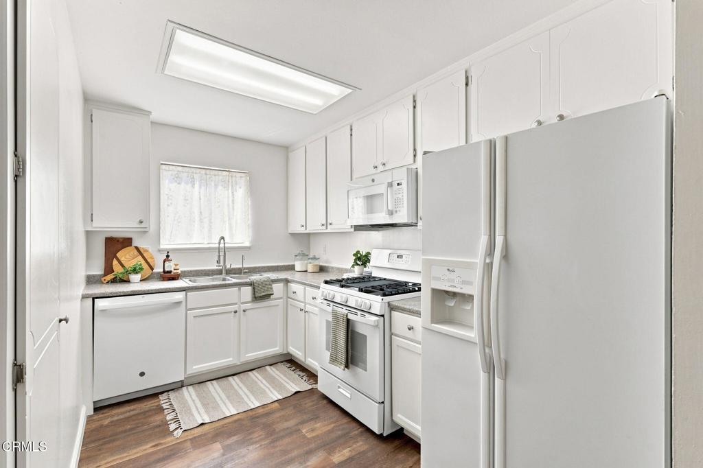 575 E Thomas Street Property Photo 11