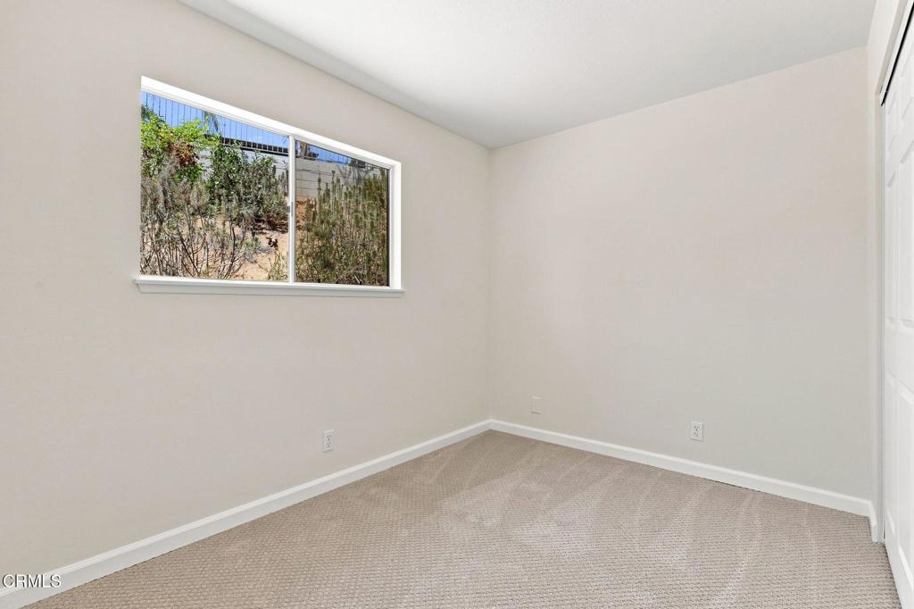 575 E Thomas Street Property Photo 20