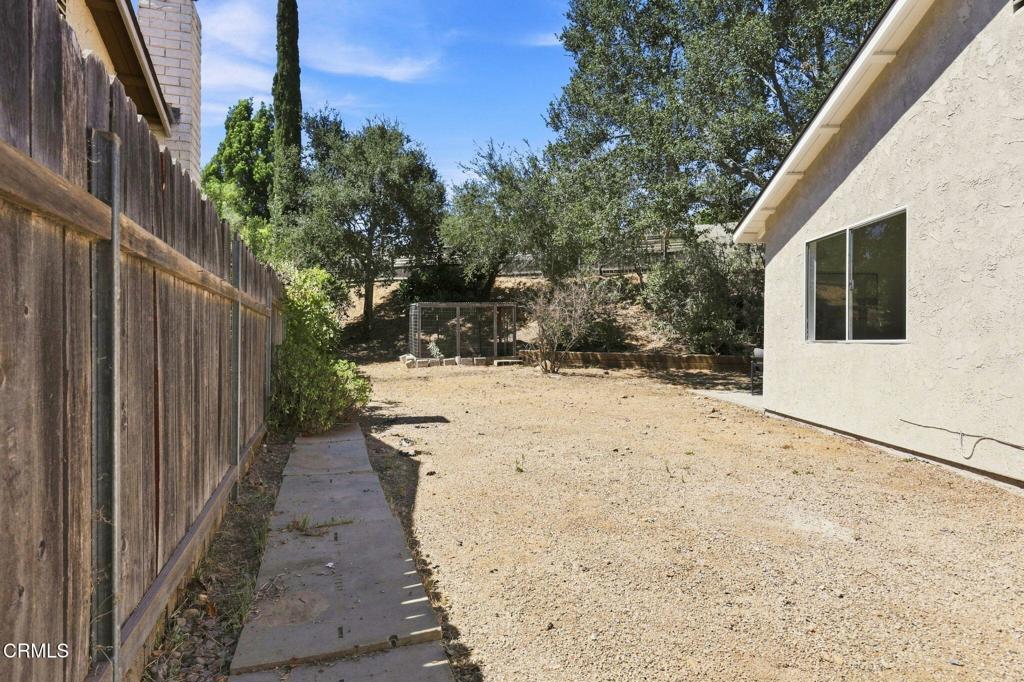 575 E Thomas Street Property Photo 30