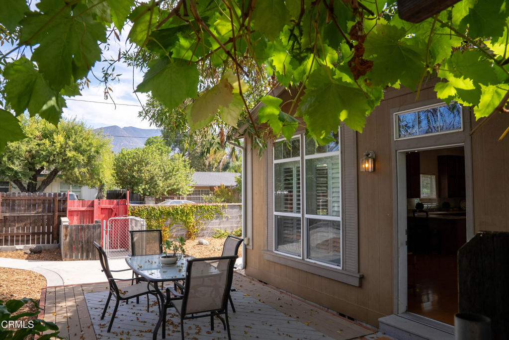 233 El Plano Drive Property Photo 27