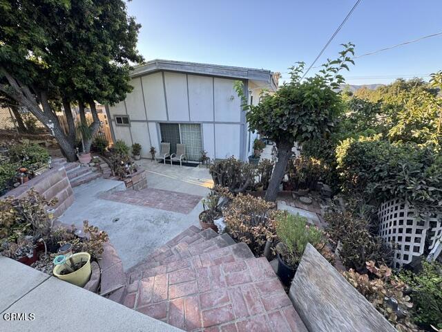 935 E Hillcrest Drive Property Photo 25