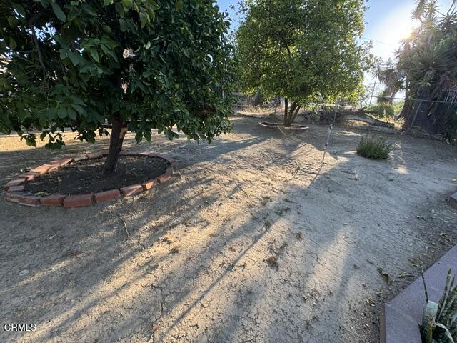 935 E Hillcrest Drive Property Photo 32