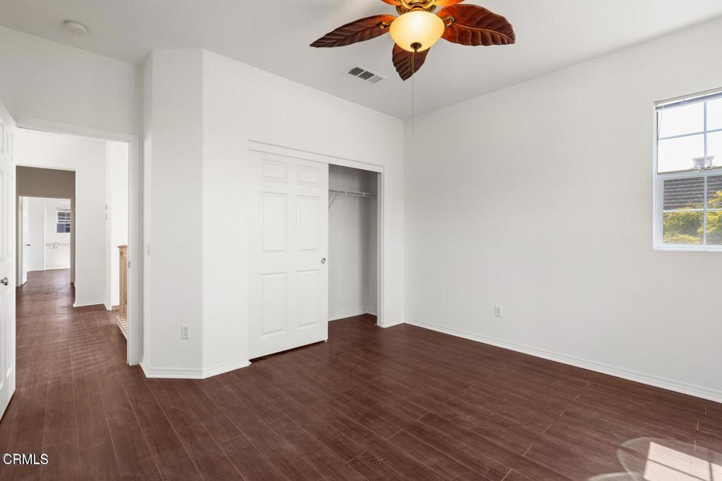 368 E B Street Property Photo 15
