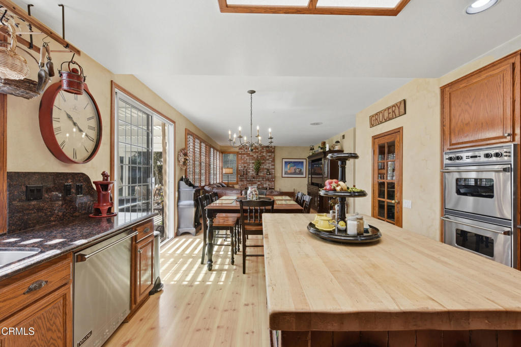 2424 Orion Way Property Photo 13