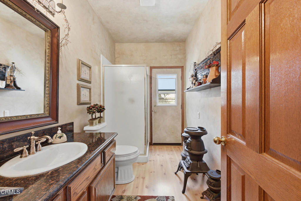 2424 Orion Way Property Photo 17