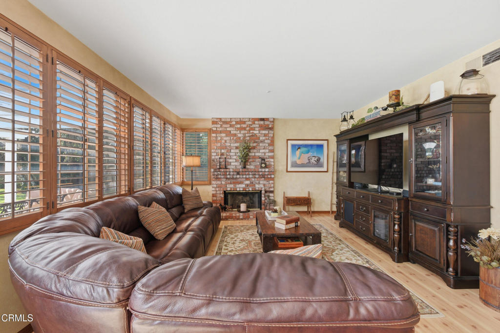 2424 Orion Way Property Photo 18
