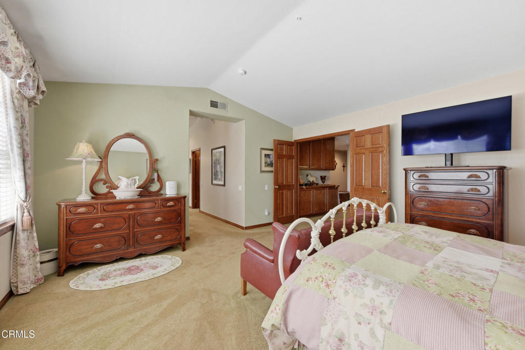 2424 Orion Way Property Photo 23