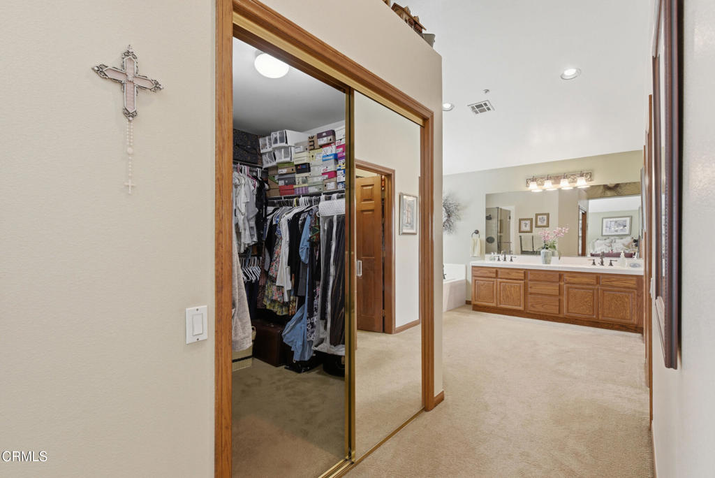 2424 Orion Way Property Photo 25