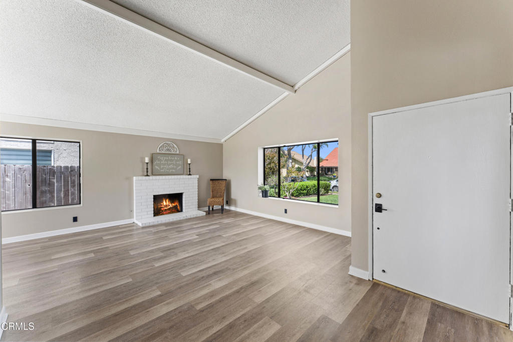 3010 Leeward Way Property Photo 6