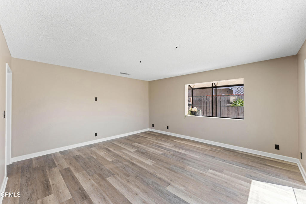 3010 Leeward Way Property Photo 18