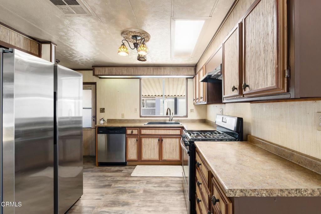 5540 W 5th Street 69 Property Photo 8