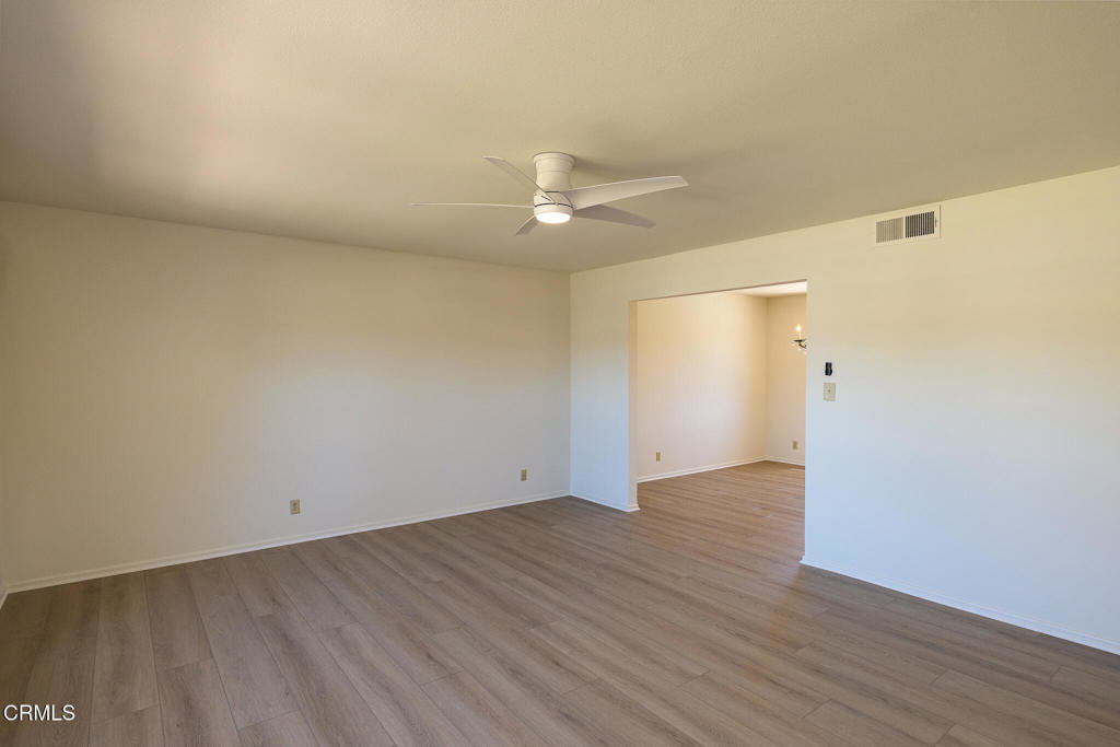 2434 El Cajon Way Property Photo 7