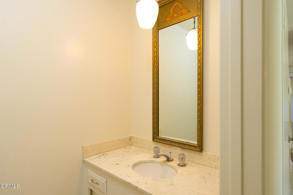 2434 El Cajon Way Property Photo 17