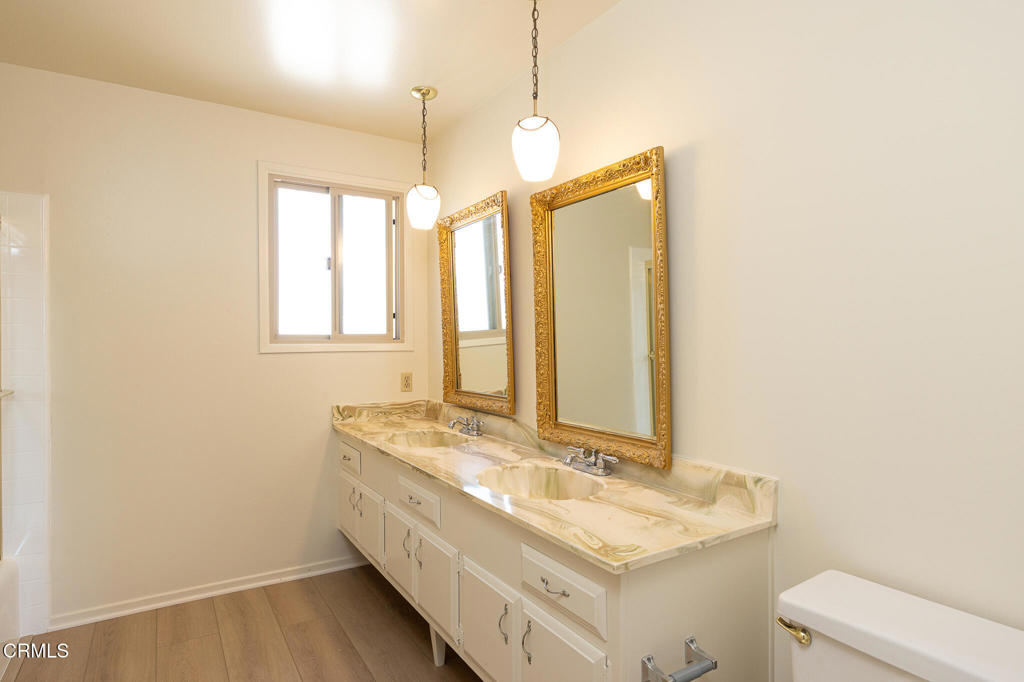 2434 El Cajon Way Property Photo 18