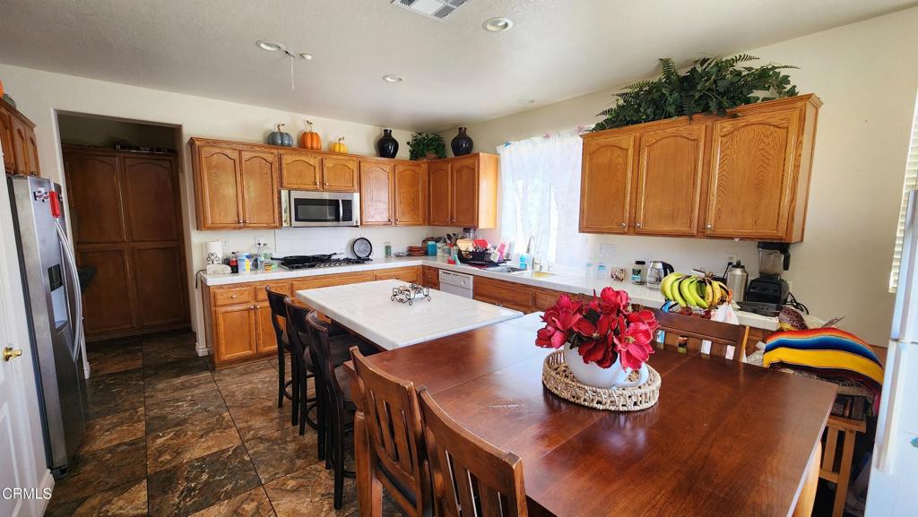 1361 Domingo Place Property Photo 7