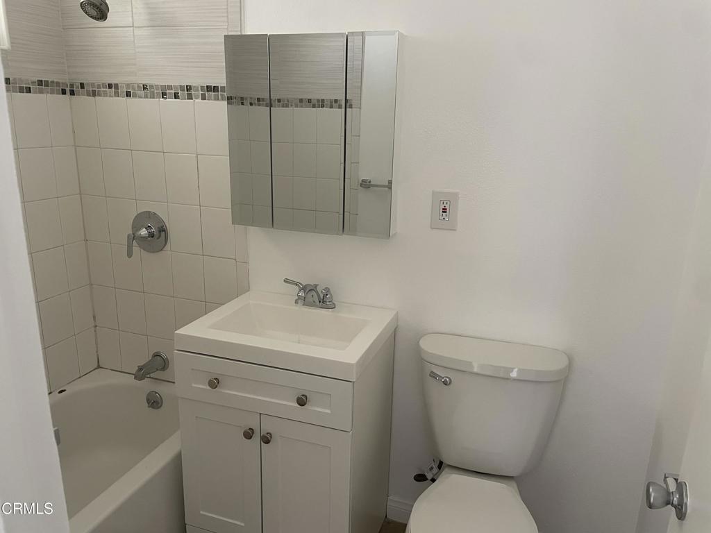 1235 1247 1235,1241,1247 Clavel Avenue Property Photo 36