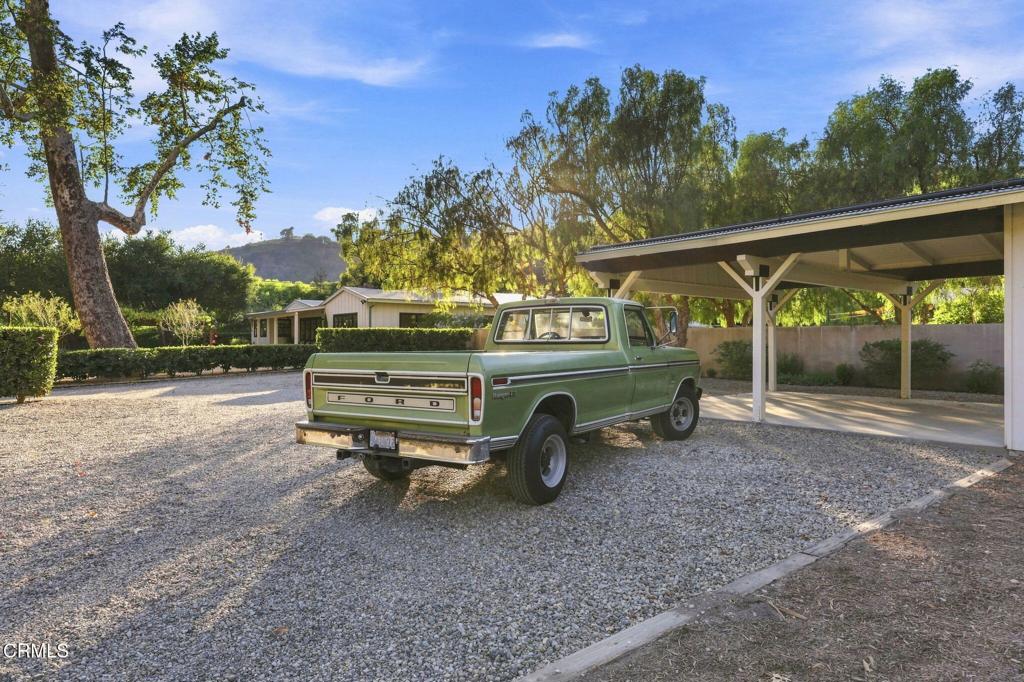 11013 Creek Road Property Photo 42