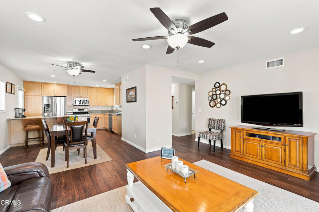 338 Hayes Avenue Property Photo 4