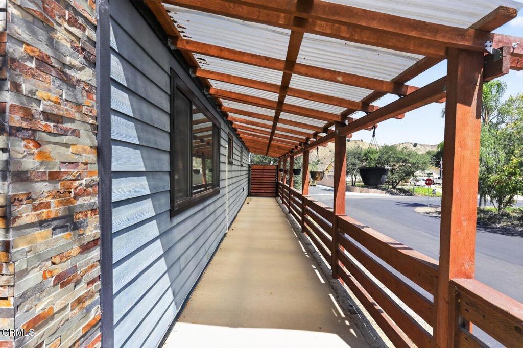 1205 Grant Line Street Property Photo 4
