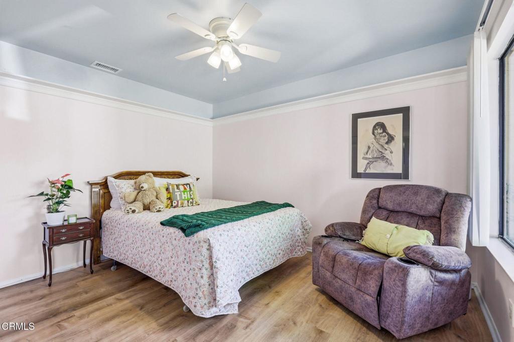 10412 Boulder Court Property Photo 13