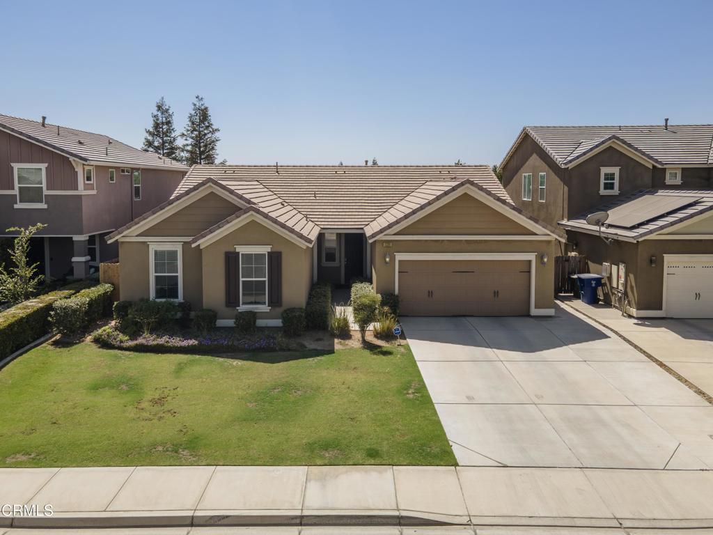 12201 Quiet Creek Way Property Photo 2