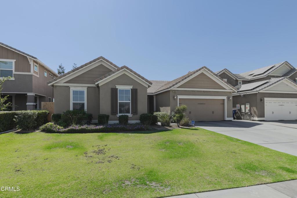 12201 Quiet Creek Way Property Photo 4