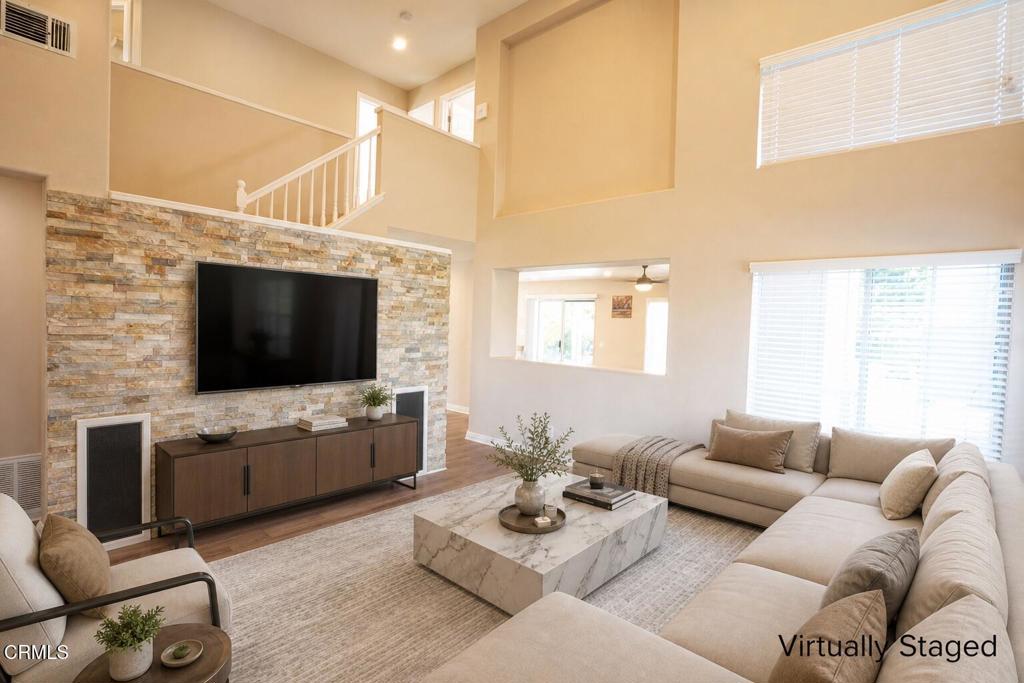 401 Hermosa Way Property Photo 1