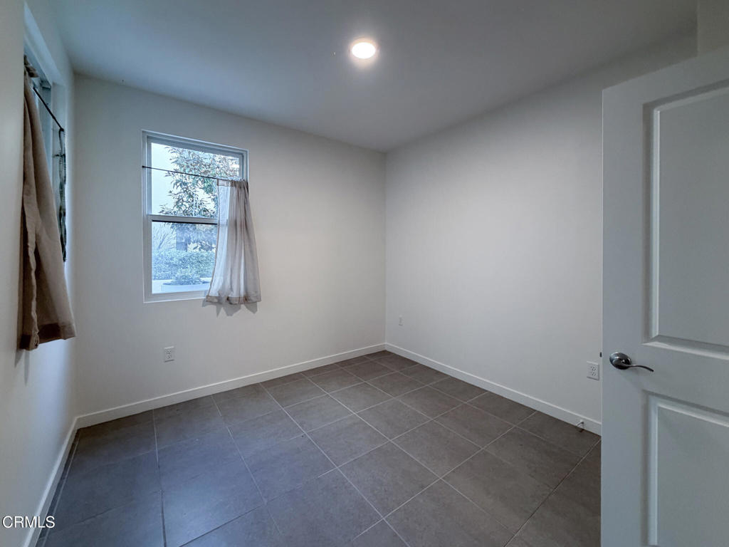 1568 E Thompson Boulevard Property Photo 16