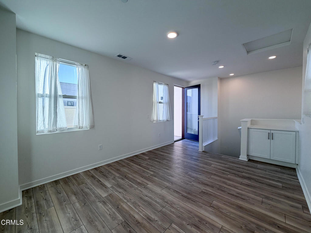 1568 E Thompson Boulevard Property Photo 36