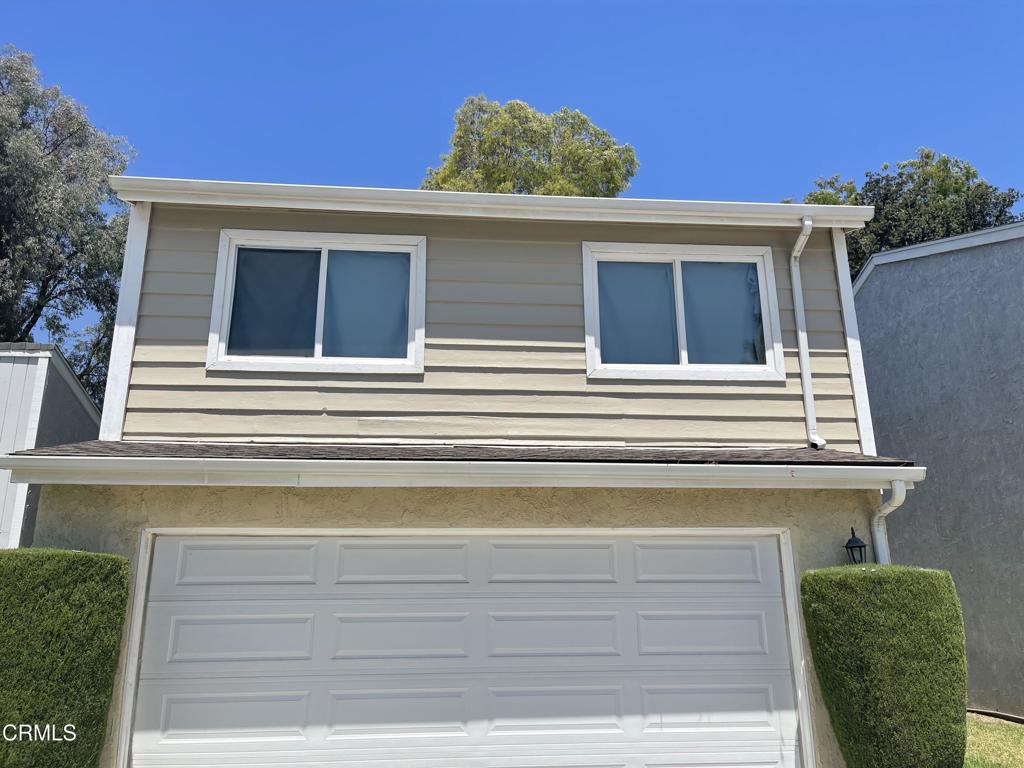 2470 Stow Street Property Photo 1