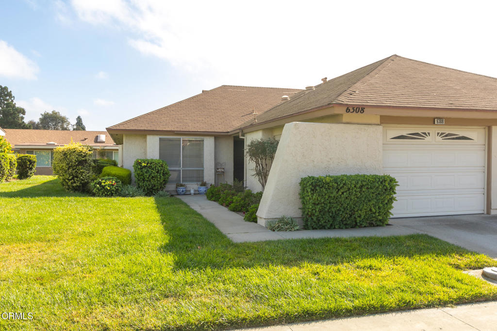 6308 Village 6